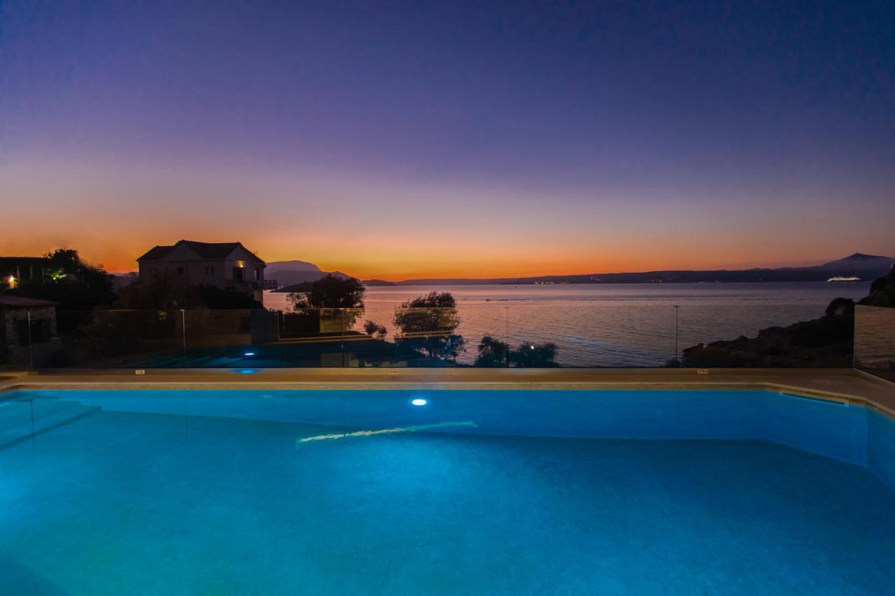 Villa Almy Плака Екстер'єр фото